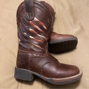 Cody Jame Brown Leather Western Boots with Ripped flag Decorative Pattern